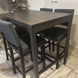Dining Table With Chairs