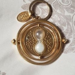 Harry Potter  Time Turner Keychain