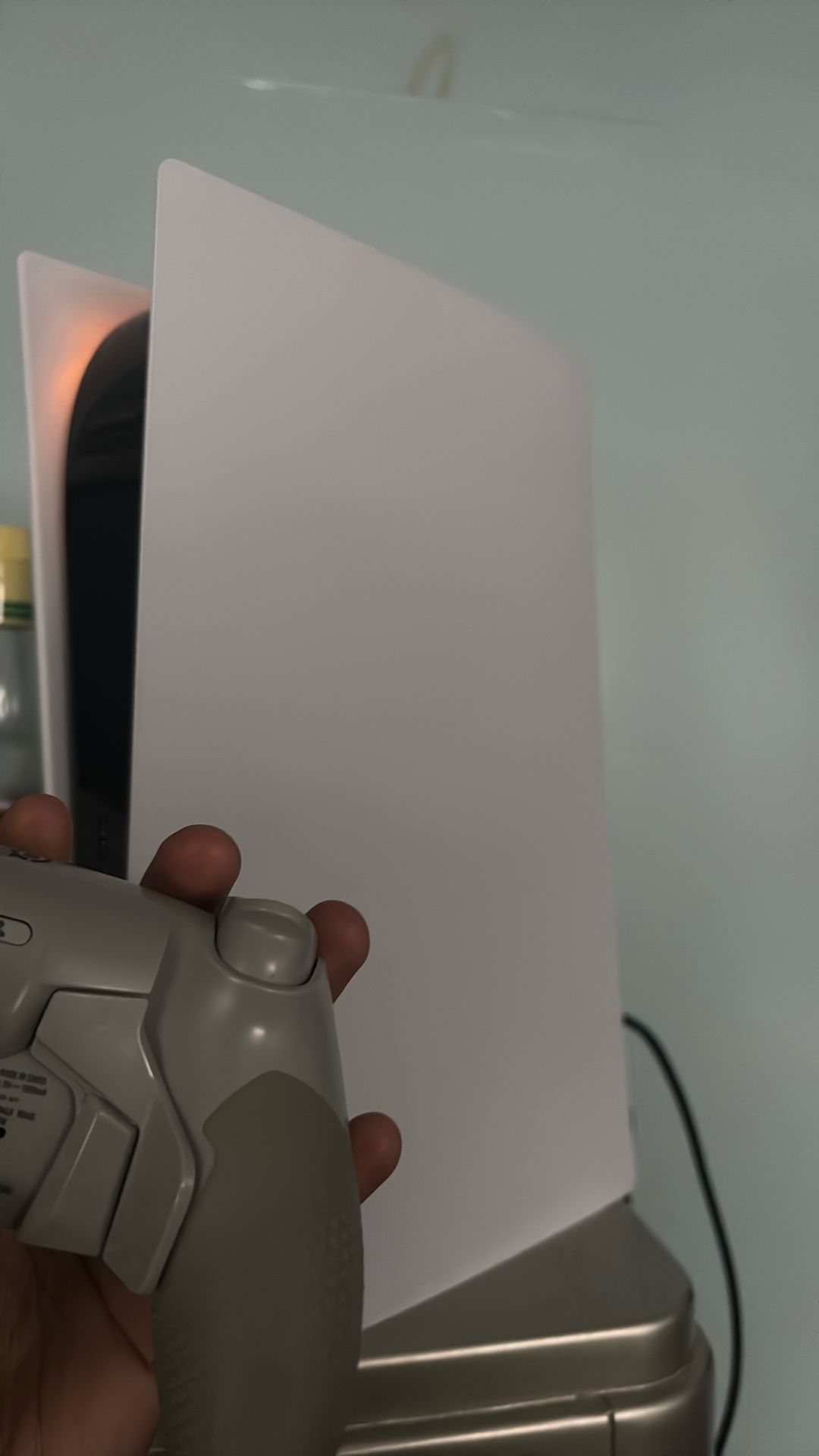 Ps5 And Scuf Controller ( 1 Regular Controller)