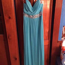 Formal gown strapless