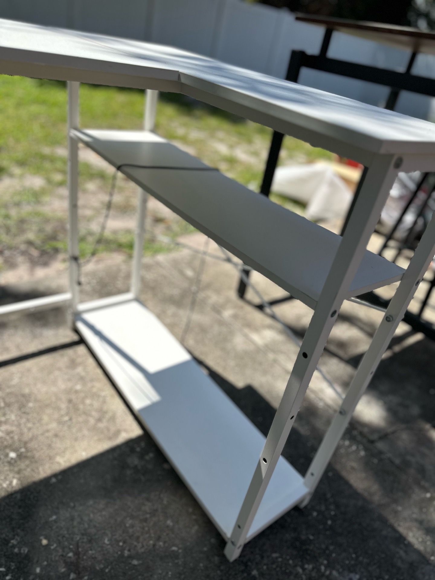 White Modern Desk with Storage Shelf