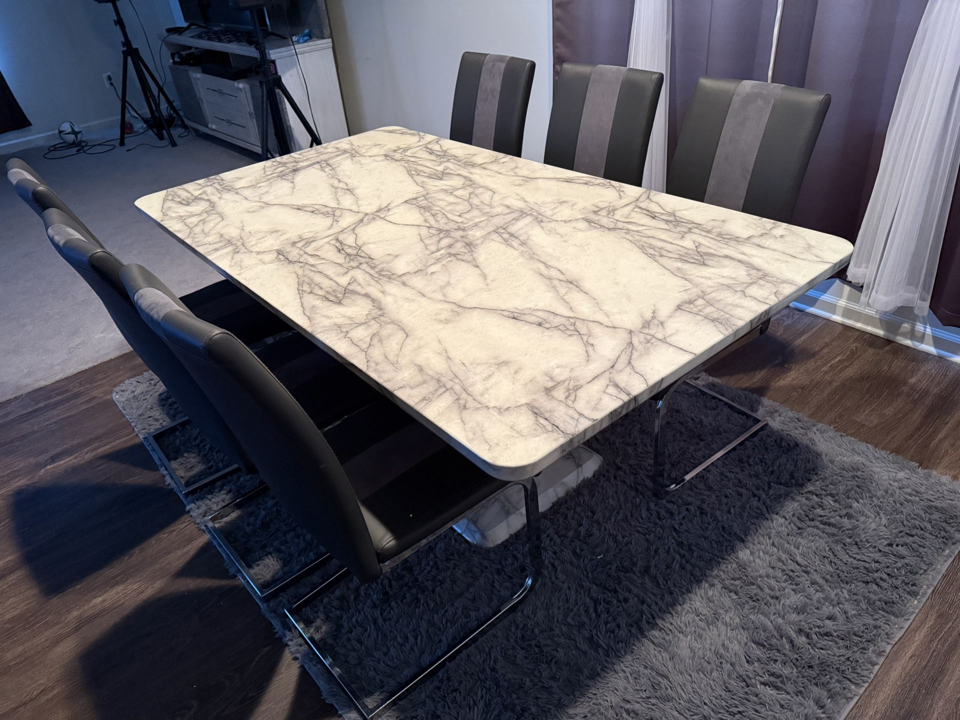 Dinning Table Set W 6 Chairs