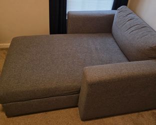 Ikea Chase Lounge