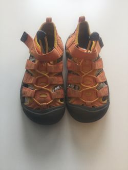 Keen’s waterproof shoes