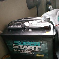 Brand New Deep Cycle Marine Battery