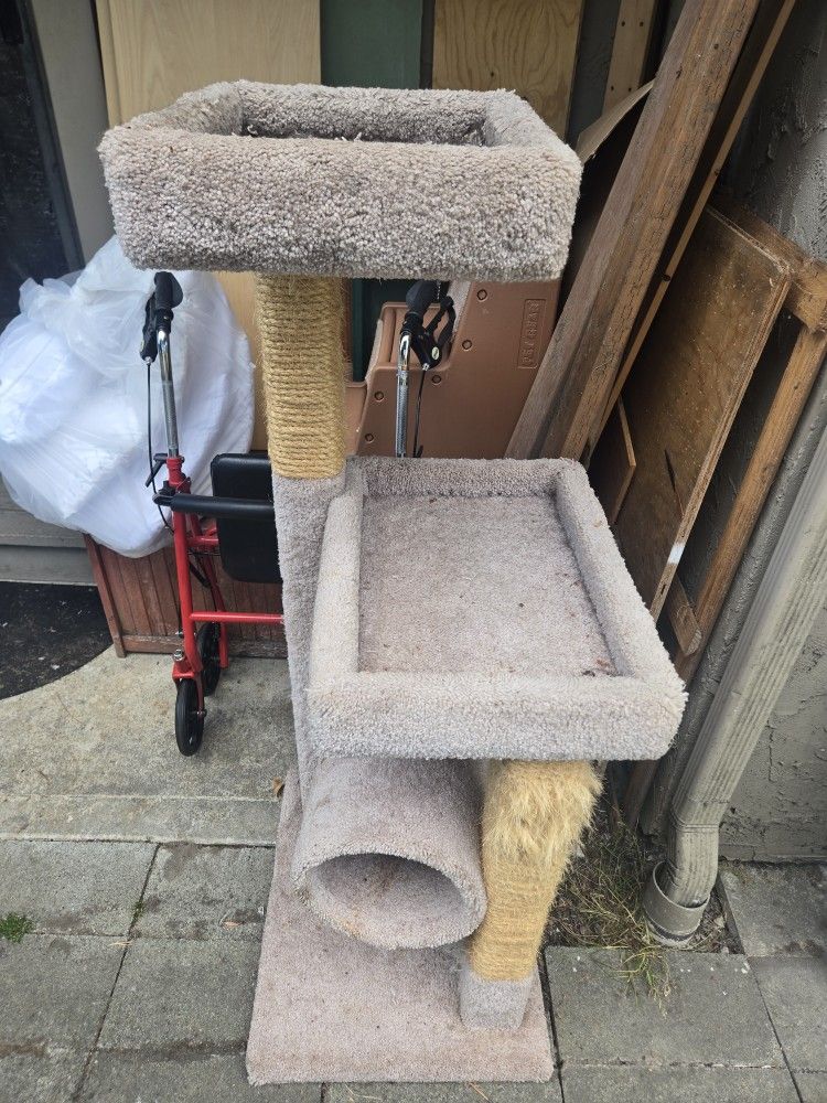 Cat Tree