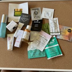 Skincare Gift Set Of 20pcs