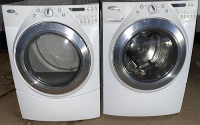 Whirlpool duet washer and dryer set