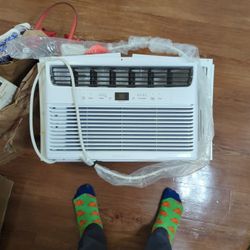 Window Air Conditioner 