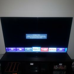 60 Inch Vizio Smart TV 