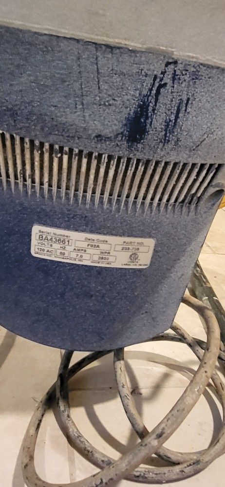 GRACO Magnum DX Model 232735 Airless Paint Sprayer Model for Sale