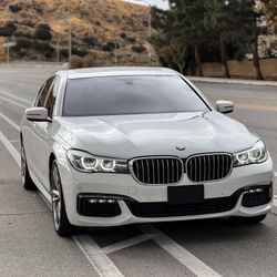 2016 BMW 740i