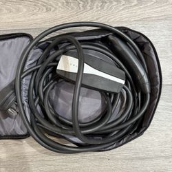 Tesla Charger 1101789 00 J