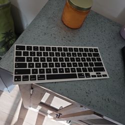 Free keyboard skin for Mac neo without fingerprint reader cutout. Pickup in Van Nuys.