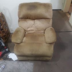 Large Love Seat With Recliner