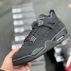Air Jordan 4 “Black Cats” Size 9 & 10 & 11 & 12