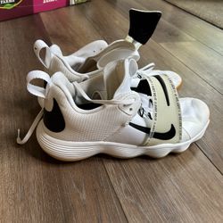 Court/Volleyball Shoes