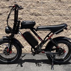 2000 Watt Dual/Twin Motor Scrambler Electric Ebike, 25ah Battery, 30mph, 30-60 Mile Range 