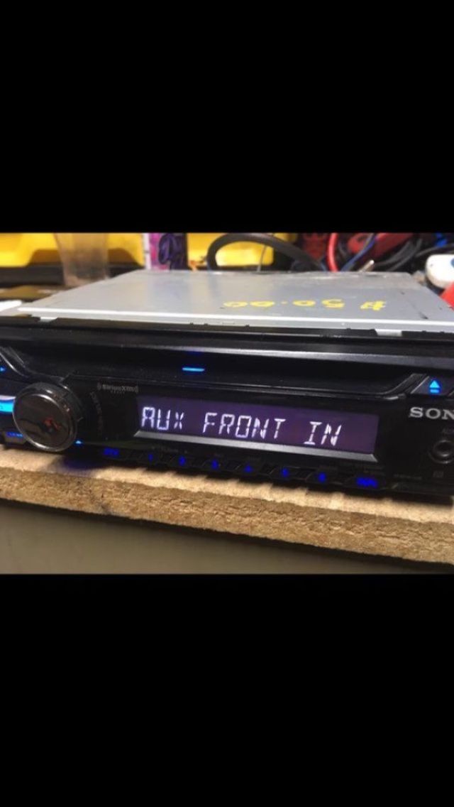 Sony CDX-GT360MP with auxiliary