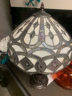 Tiffany Style lamp beautiful glass