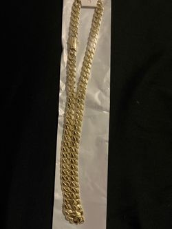 Gold Cuban Link Chain Necklace