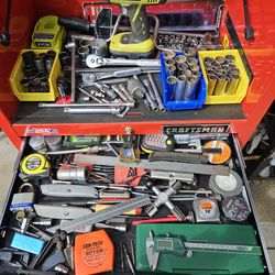 Craftsman Heavy Duty Rolling Toolbox Full With Mostly USA Tools Including Keys And 6 power plugs