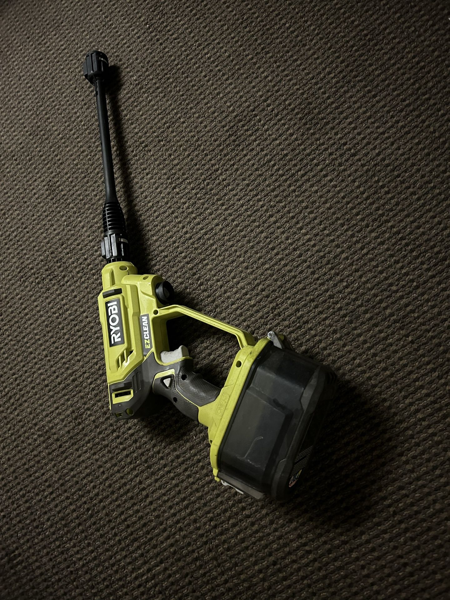 Ryobi Portable Brushless Pressure Washer. 18__volt Ez Clean Power Tool