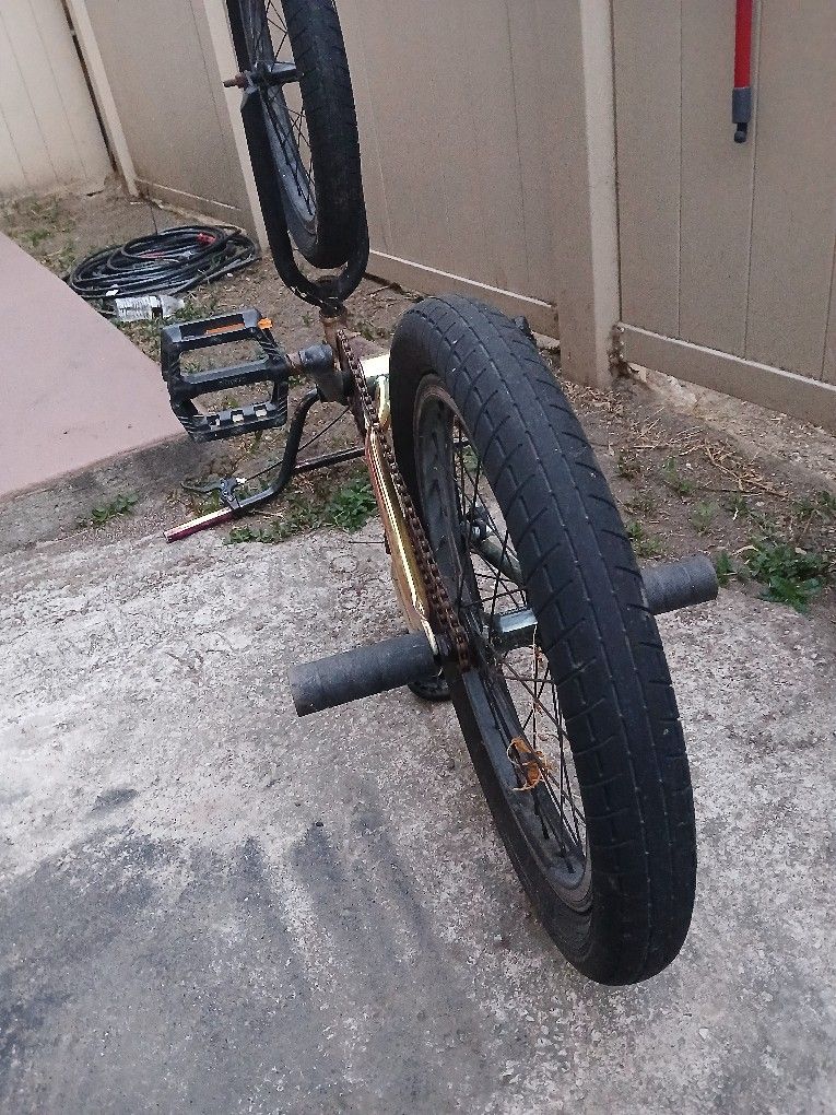 BMX Bike