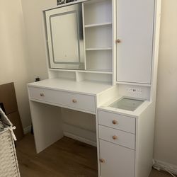 White Vanity Desk