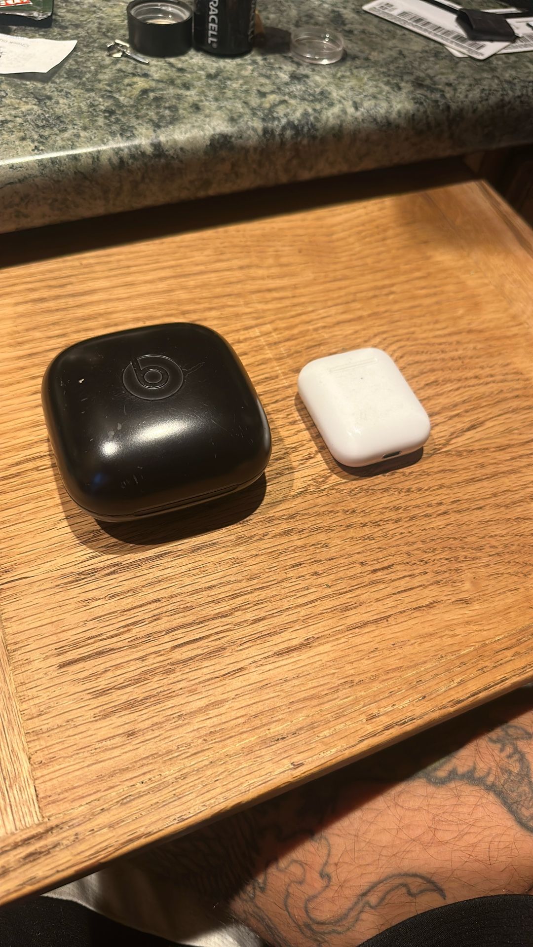 Dre Head Phone And AirPods Send Offer Or Take Both