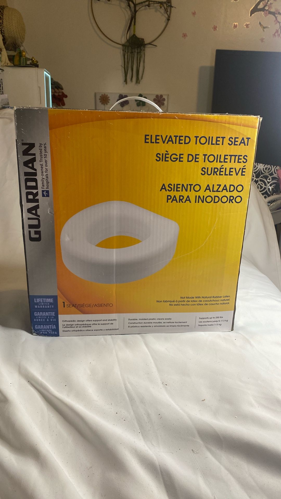 Elevate, toilet seat