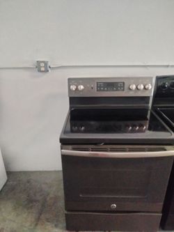 Stove electric nice condition everything
