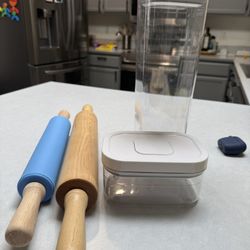 2 Dough Rollers And 2 Pantry Storage/ Containers 