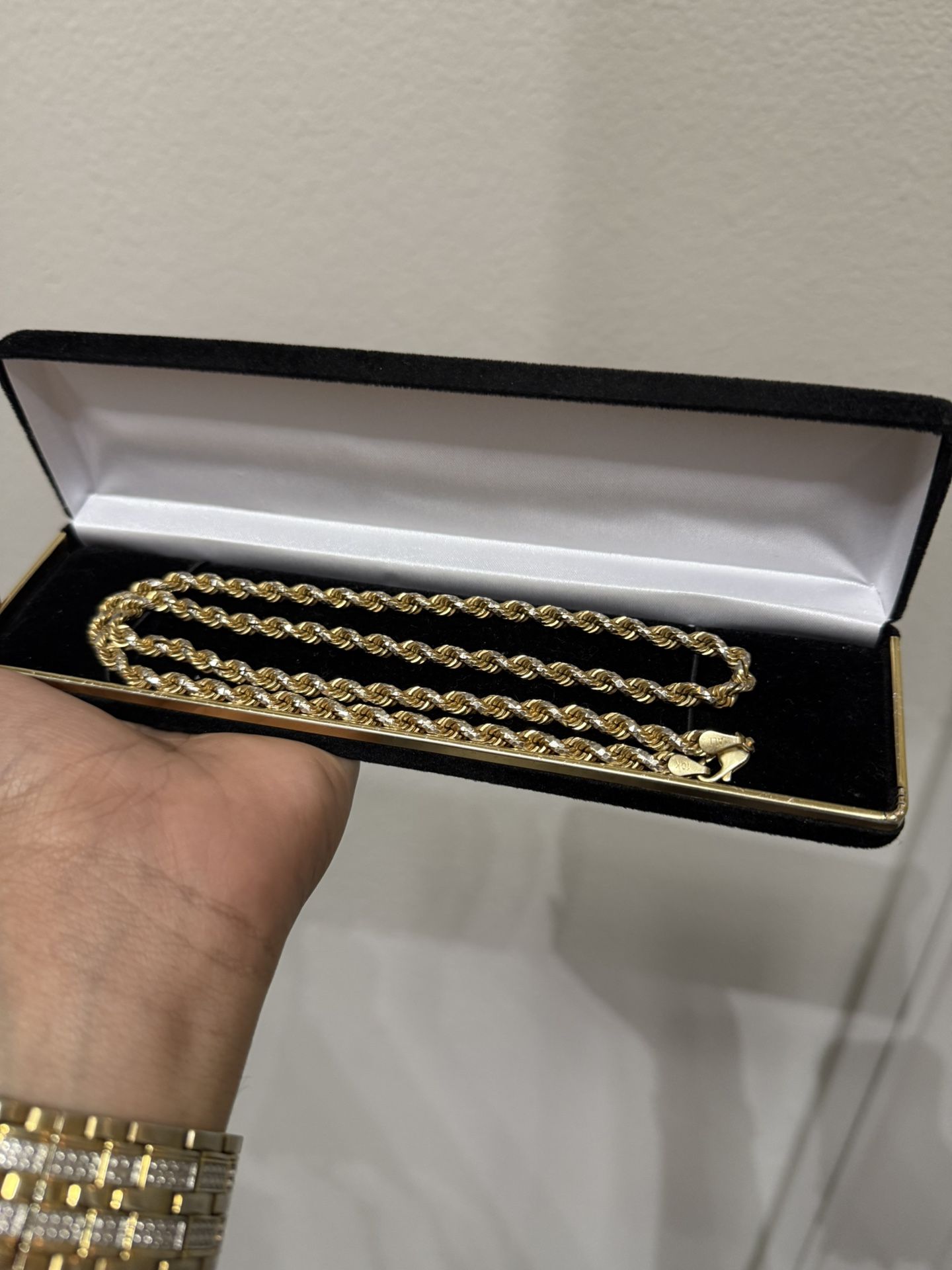 Diamond-Cut Rope Chain Necklace Solid 10k Weight 53.4g