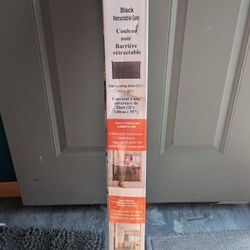 Black Retractable Gate