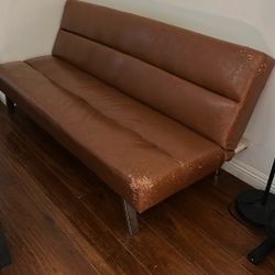 Adjustable Futon Couch 
