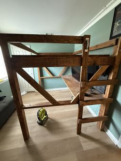 Queen Loft (Solid Wood)