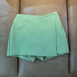 Zara Skort Women’s Small