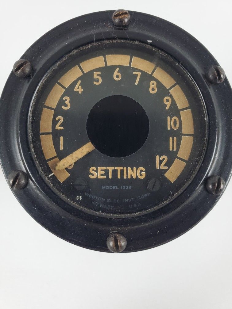 Aircraft Gauge