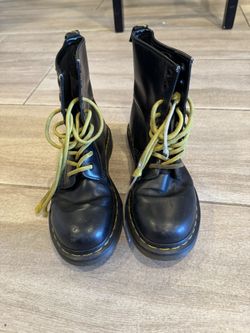 Dr MARTEN BOOTS