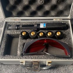 High-Power Blue Laser Pointer Kit (3W – Case & Goggles Included)
