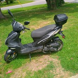 Benintelli Scooter Runs Start Then Just Back Off Been Sitting Since Last Summer Best Offers Low Miles