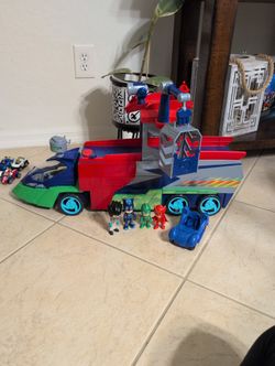 PJ masks Seeker Truck Set 