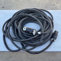 Hubbell heavy-duty 50 Amp 100ft twist-lock extension cord 125/250V – CS6365C plug to CS6364C connector