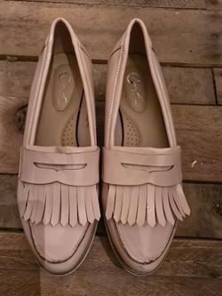Ladies slip on platform shoes sz 7