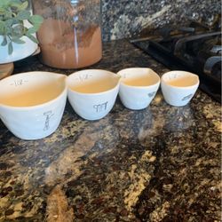 Rae Dunn HTF Measuring Cups Rare