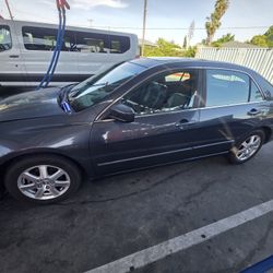 2005 Honda Accord EX – Reliable, Great MPG, Recently Serviced