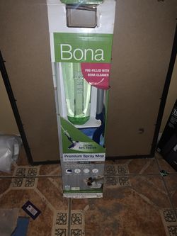Hard-Surface Floor Premium Microfiber Spray Mop