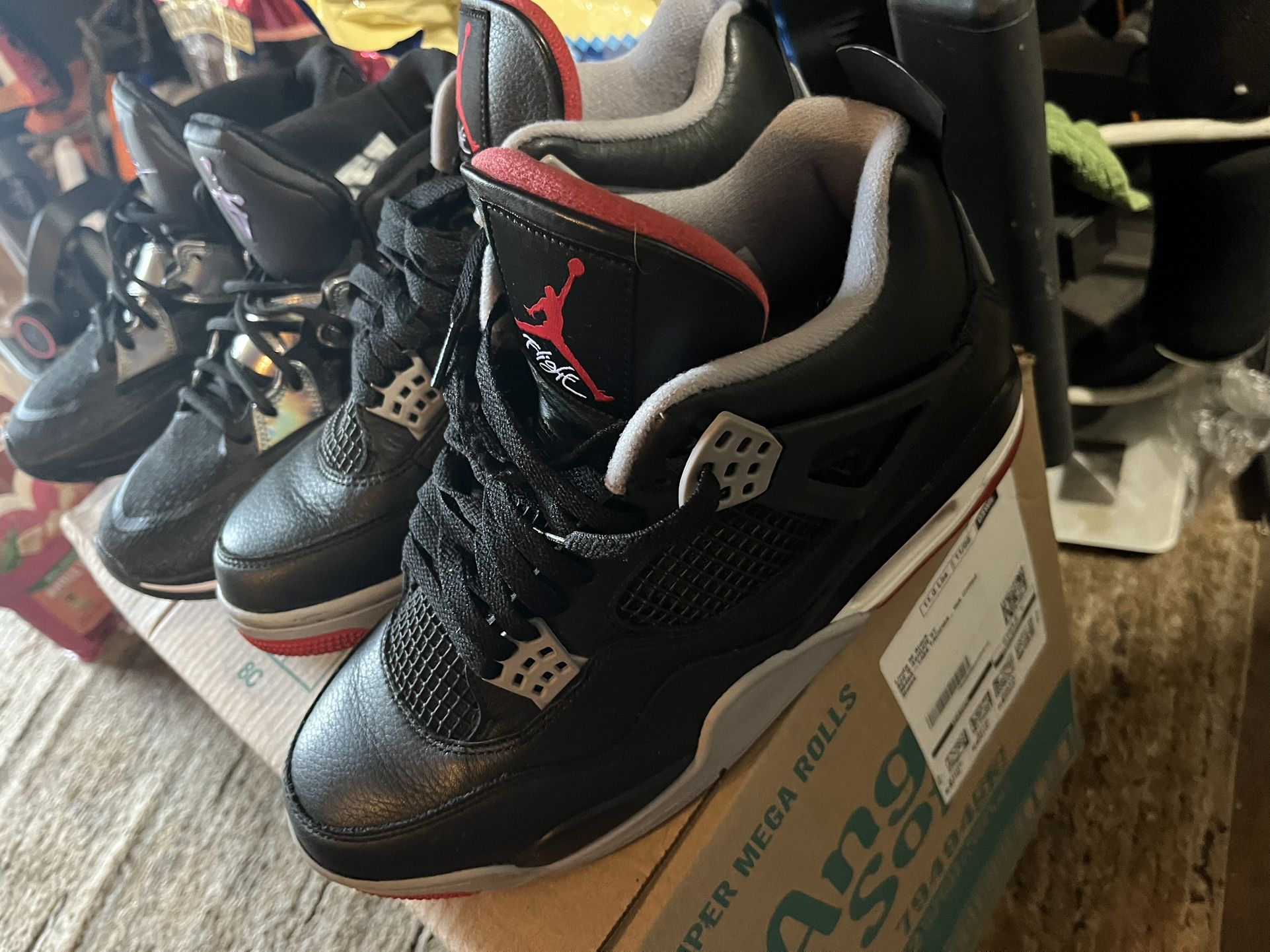 Jordan’s 4 Size 10.5