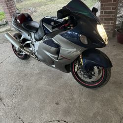 Suzuki Hayabusa 2005